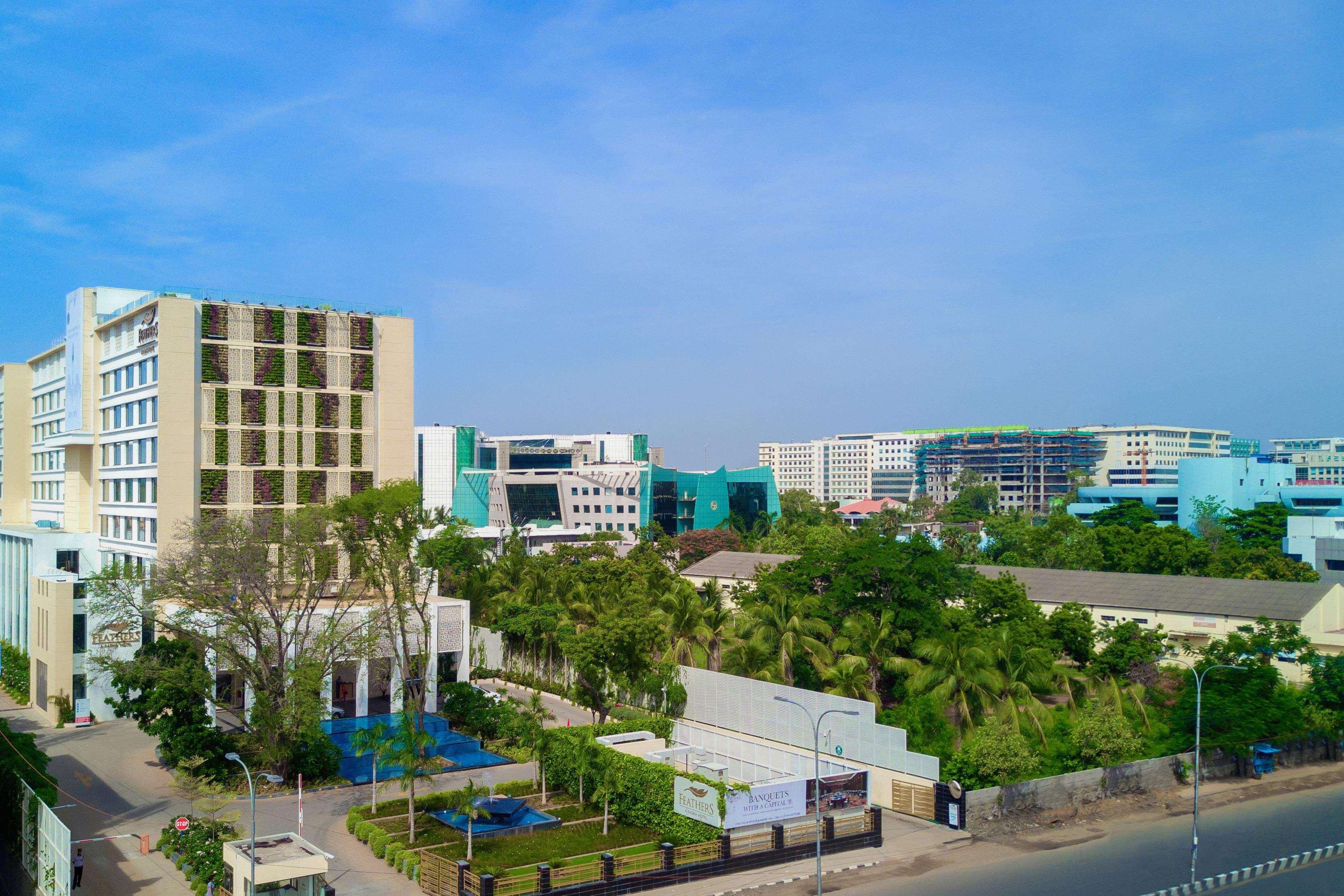 Feathers- A Radha Hotel, Hotel 5*