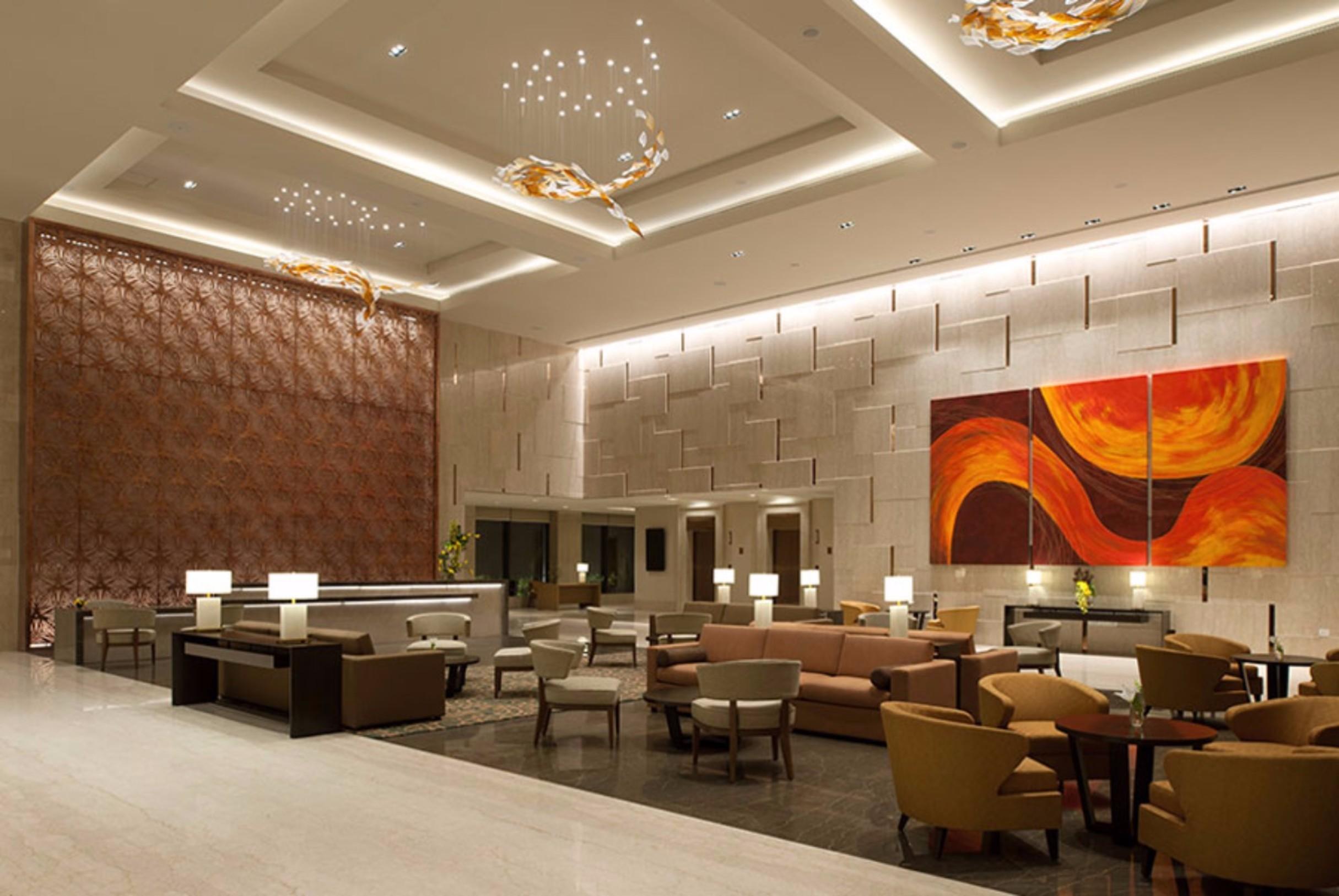Feathers- A Radha Hotel, 5*