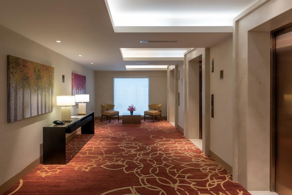 Feathers- A Radha Hotel, 5*